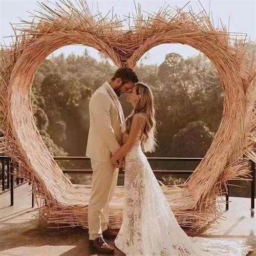 巴厘岛网红鸟巢编藤吊椅民宿景区打卡照爱心款婚纱秋千吊篮户外