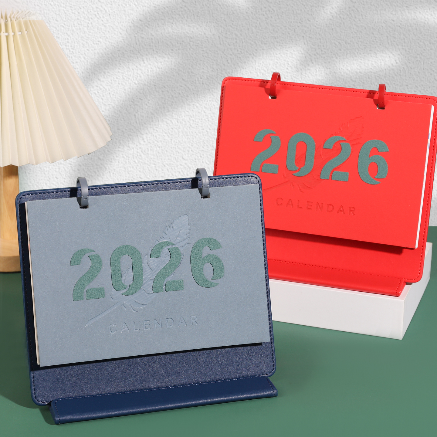 高档磁吸皮架礼盒台历2026年新款