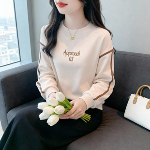 2026早春新款时尚气质薄款卫衣女士T恤洋气可外穿打底衫宽松上衣