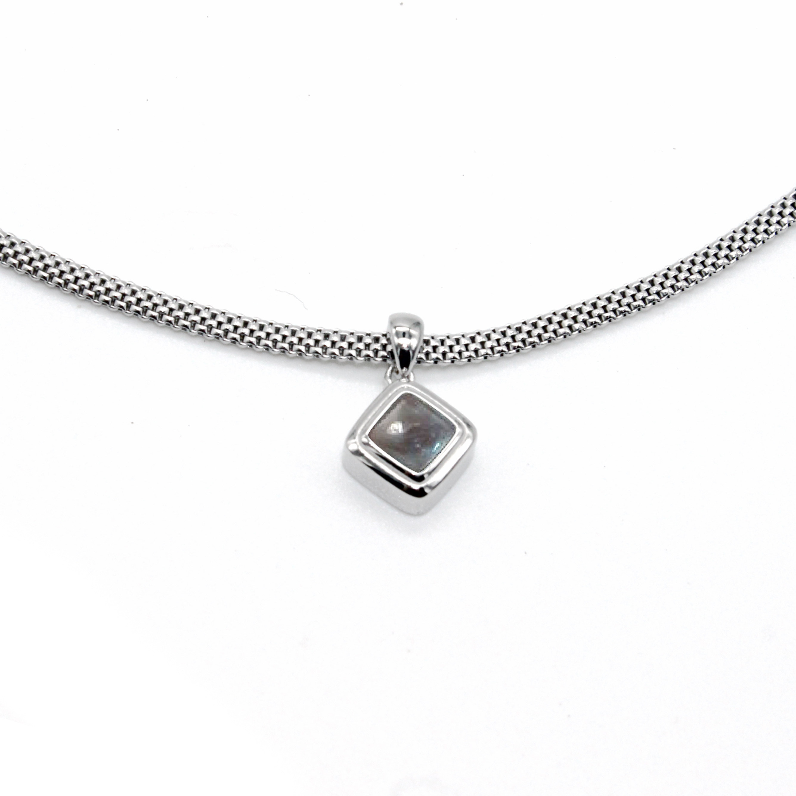 SUSISOMOS灰月光项链女高级感