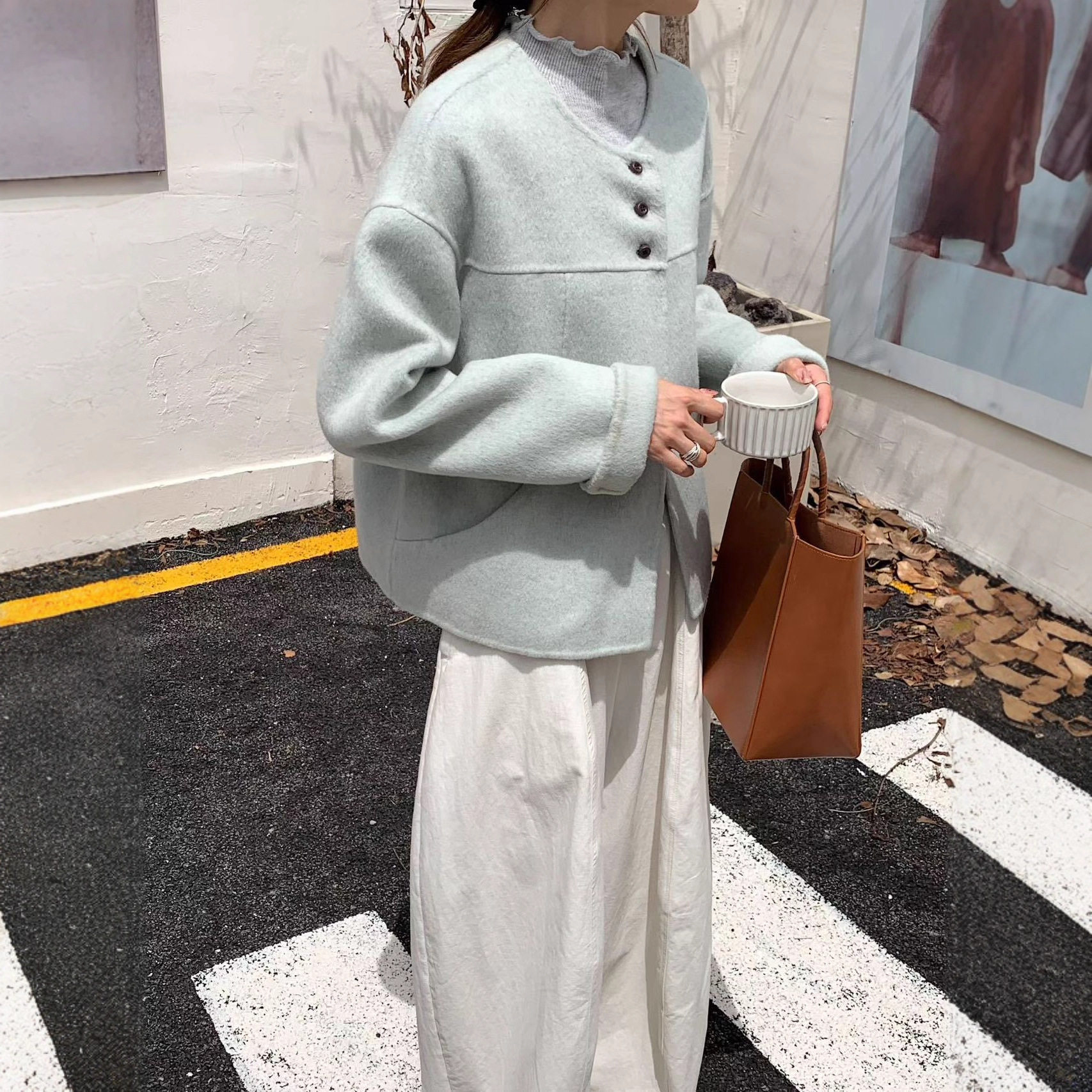 伊茉2025秋冬双面羊毛大衣短款韩系甜美设计感羊绒毛呢外套女