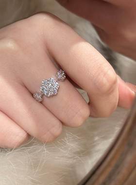 【亮晶晶花花】浪漫五花闪钻戒指