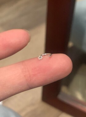 S999纯银耳骨钉耳钉女养耳洞小众设计高级感免摘耳钩耳饰小巧气质