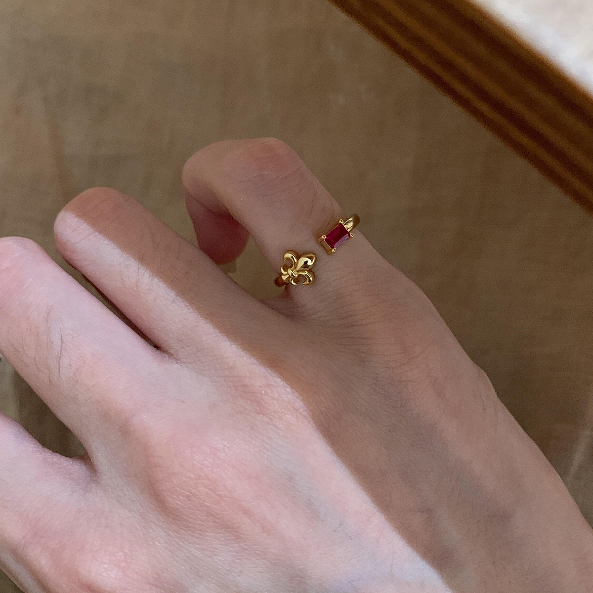 原创设计！中古vintage方形红宝