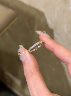 钛钢不掉色镀18K金排钻戒指
