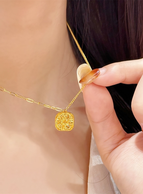 超闪拉丝小方糖项链女18K黄金色