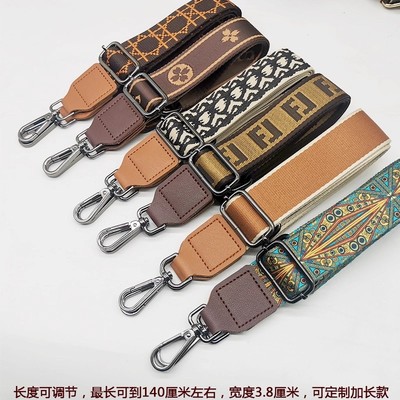 棕色系斜挎包肩带可调节