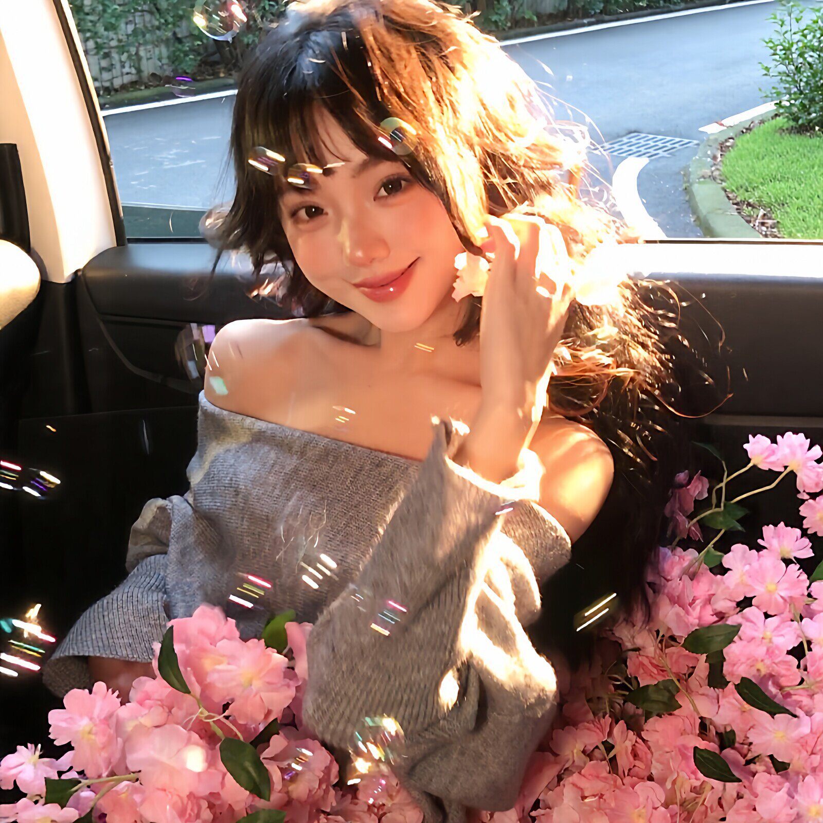 车上花束拍照道具【车窗拍照】花束仿真花氛围感背景装饰出片神器