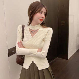 春款女装2026年新款挂脖别致上衣设计感小众打底衫毛衣女内搭秋冬