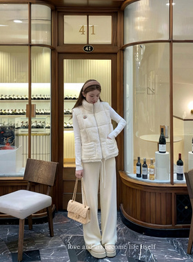 白色短款90白鸭绒羽绒马甲女立领拉链时尚减龄轻羽绒服外套