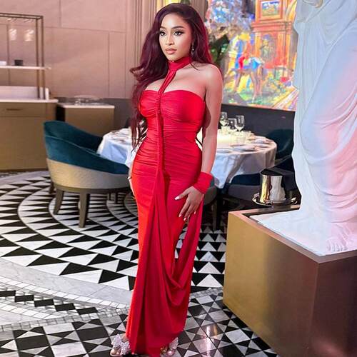Backless lace up strapless waist hugging skirt with a