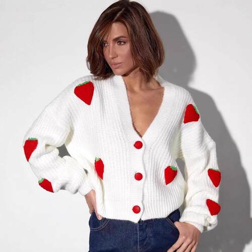 V-neck three-dimensional strawberry handmade decal sweater