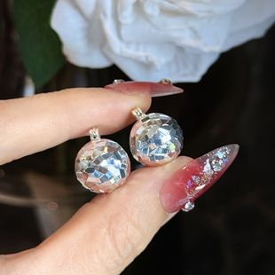 杨杨babytime 碎碎冰蹦迪小银球耳扣耳钉极简高级风中性时尚气质