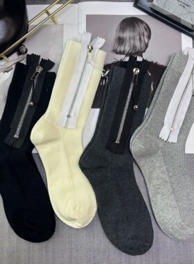 Puffshop 2025FW 欧货个性时尚重工金属拉链设计感小众装饰袜