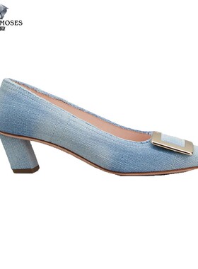 Roger Vivier/罗杰维维亚新款女士浅蓝色牛仔面料方头设计高跟鞋