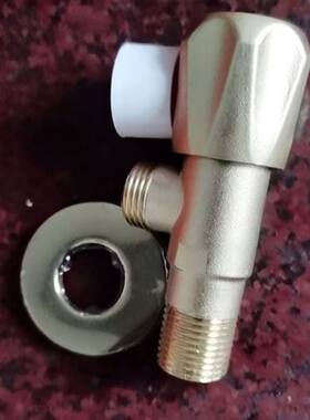 马桶止水阀一进二出角阀加厚三角阀马桶热水器阳台卫生间家用冷热