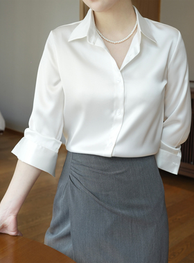 修身版白色正肩缎面通勤简约百搭抗皱垂感显瘦职业装高级感衬衫女