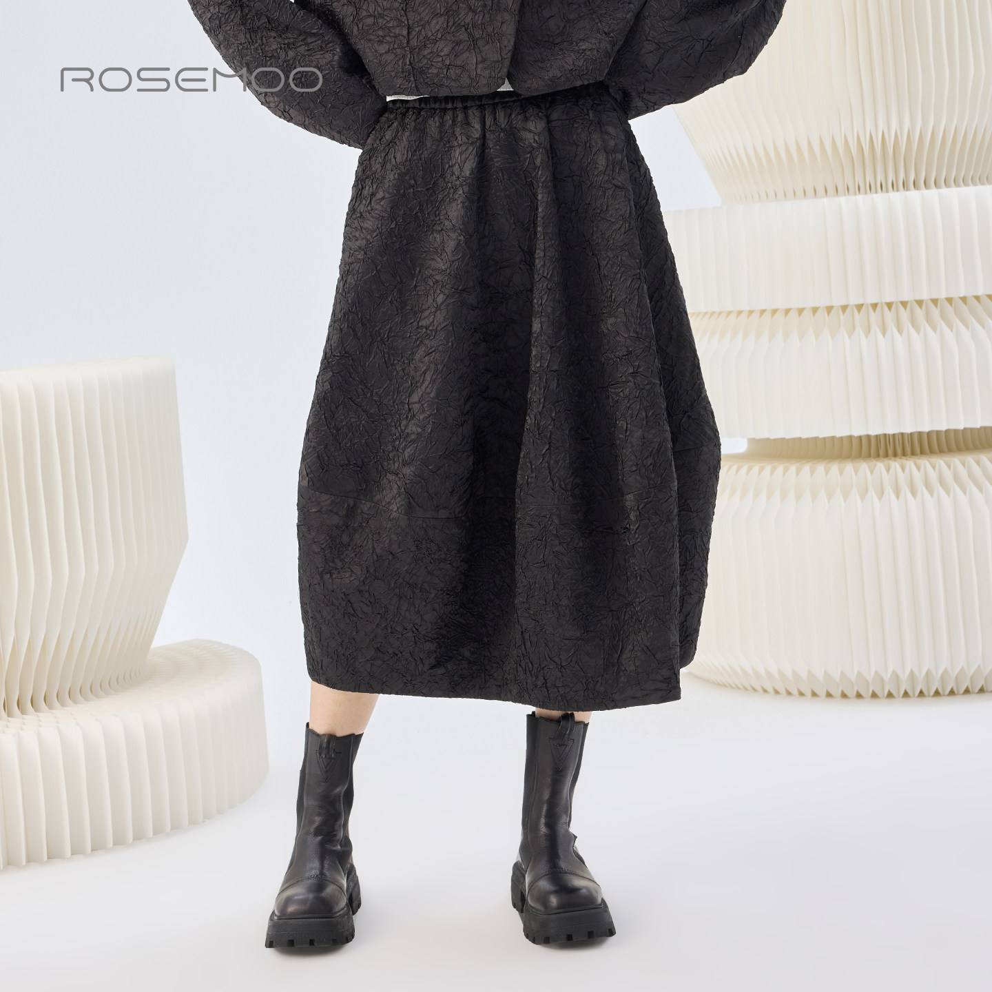 容子木ROSEMOO26春【商场同款】肌理花苞松紧腰半裙RWM1QP111A