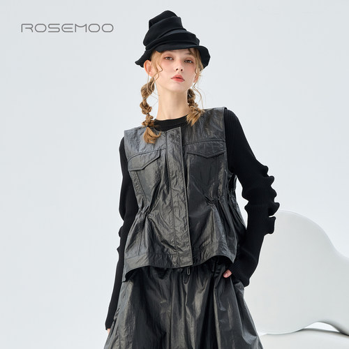 容子木ROSEMOO26秋【商场同款】光泽感A摆拉链收腰马甲RWM3AP316C