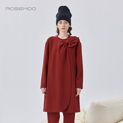 柔软微弹蝴蝶结连衣裙