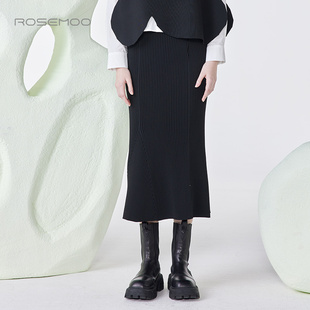 容子木ROSEMOO24年春新款 轻量感高弹短鱼尾半裙RCL1QP282B