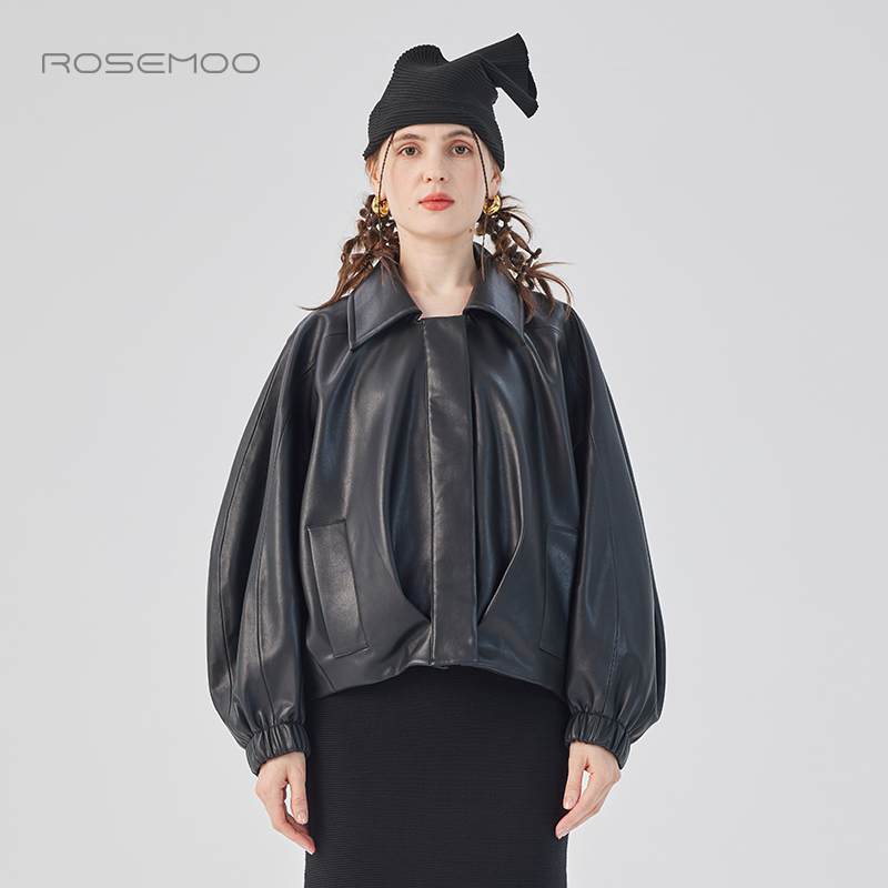 容子木ROSEMOO25春【商场同款】环保面料翻领捏褶外套RSS1WP101A