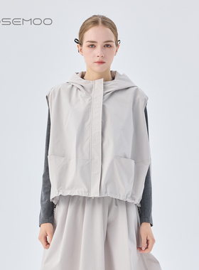 容子木ROSEMOO26春商场同款挺阔质感大口袋连帽马甲RWM1AP253B