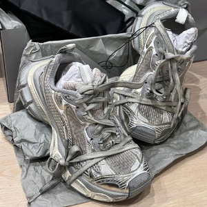 巴黎3xl老爹鞋正品九代复古做旧男鞋2023新款秋季厚底增高鞋子女