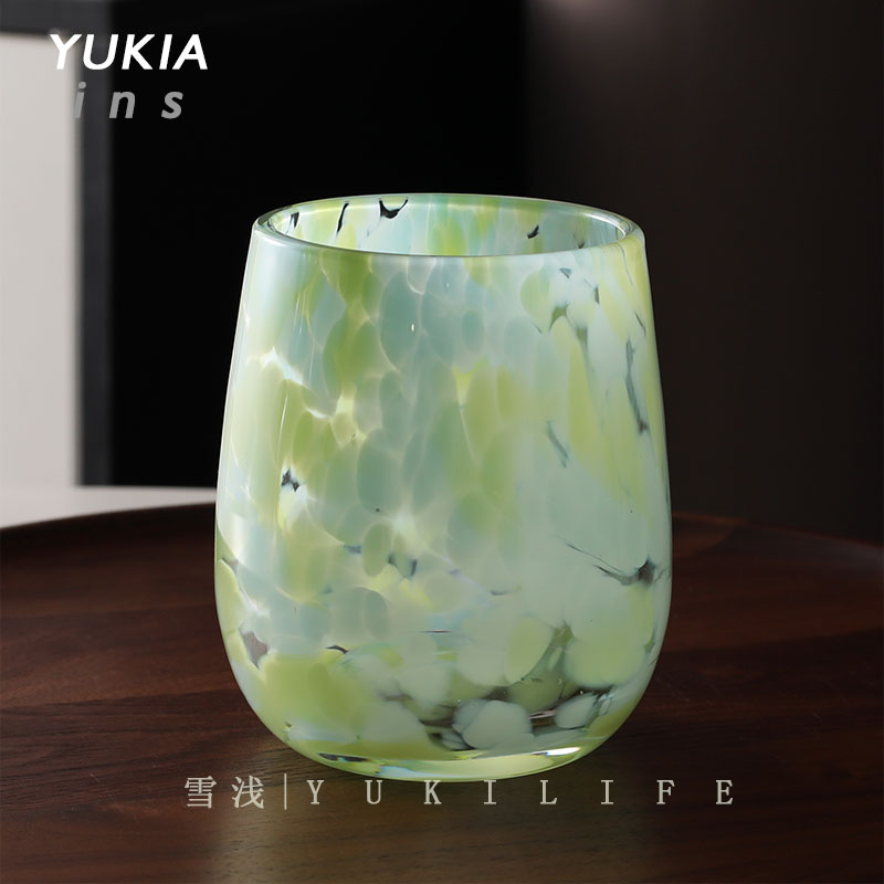 彩点绿琉璃与水晶玻璃杯酒杯
