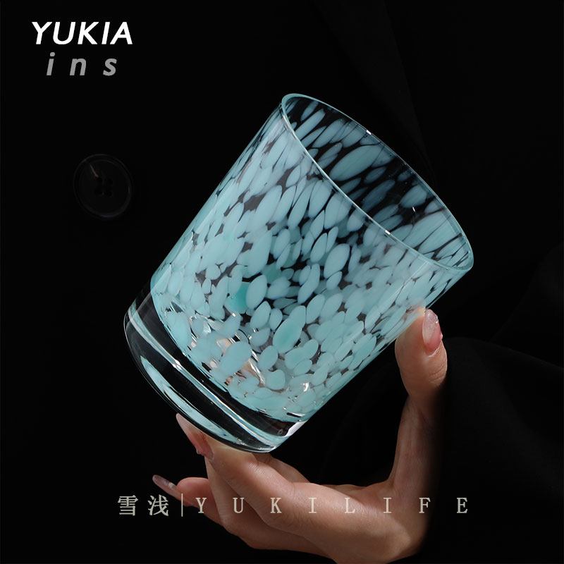 CH699AA薄荷绿斑点杯子