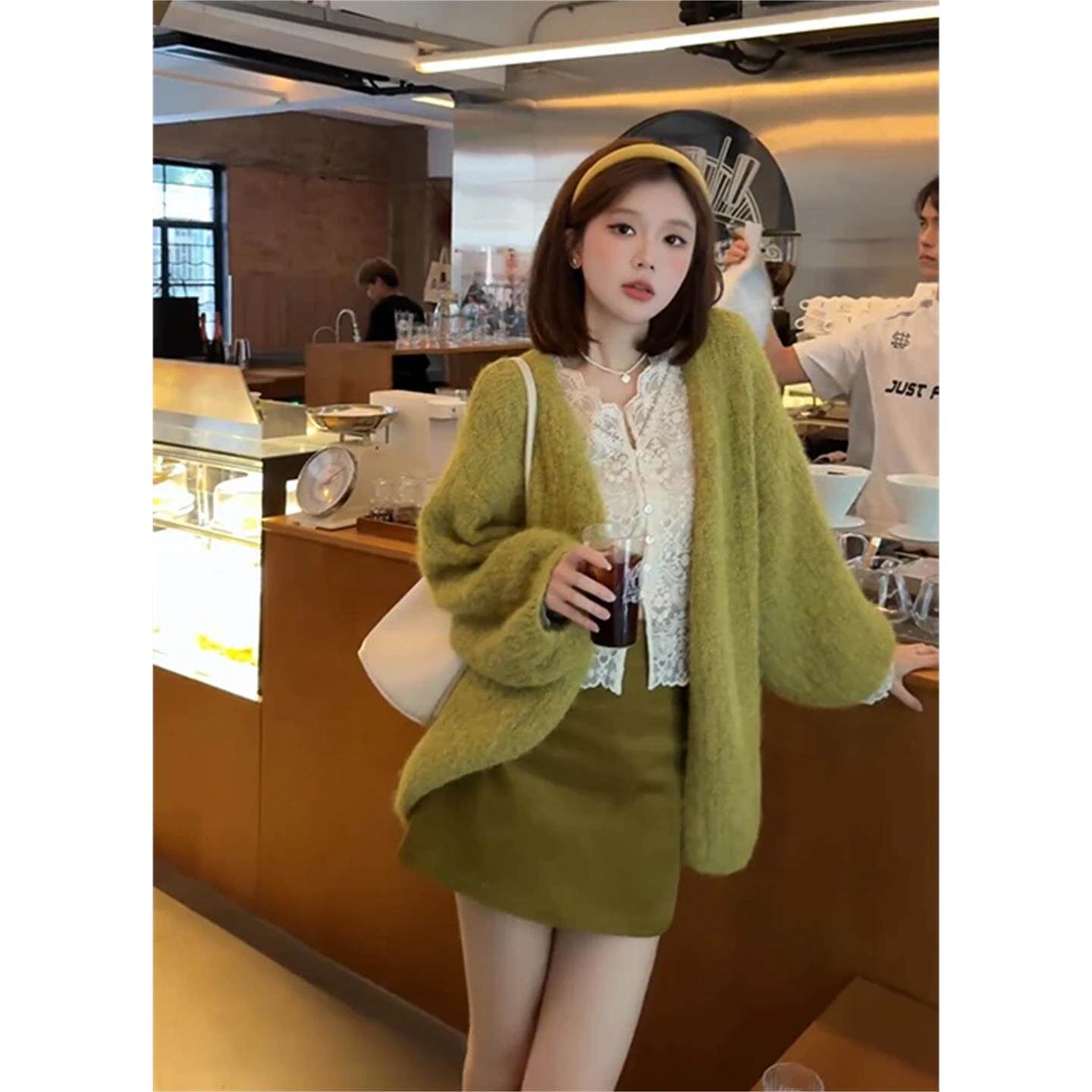 JOYIASS秋套装女2025新款松弛感韩版毛衣外套内搭蕾丝上衣a字短裙