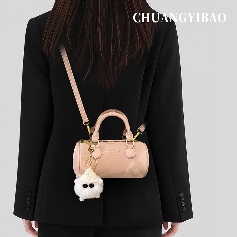 【品牌直营】高级感斜挎枕头包