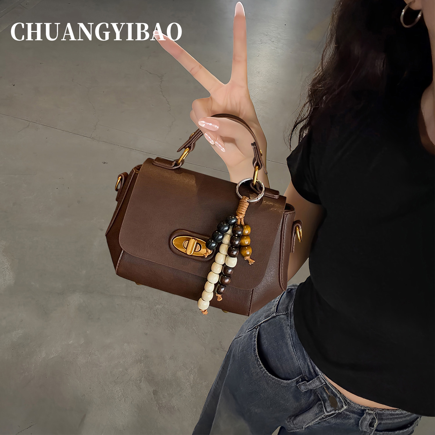 咖色超火手提马鞍包包女2025新款潮秋冬轻奢小众设计高级感斜挎包,箱包皮具/热销女包/男包,小方包,淘宝优惠券,粉丝福利购,淘宝优惠卷