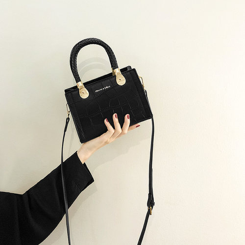 【品牌直营】高级感手提小方包