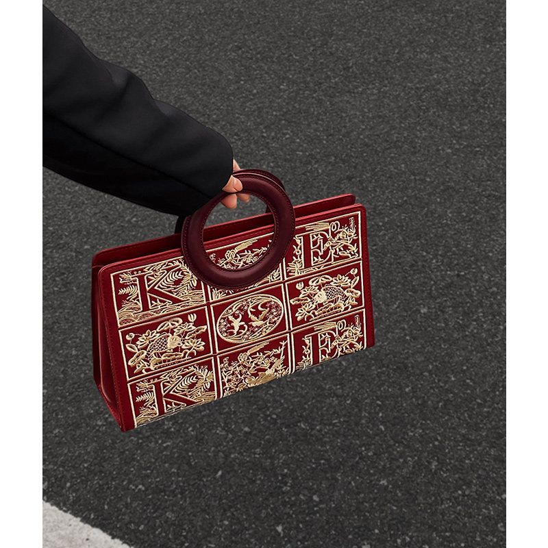 国风刺绣红色结婚包包新娘包手提包女大容量2024新款斜挎包妈妈包,箱包皮具/热销女包/男包,通用款女包,淘宝优惠券,粉丝福利购,淘宝优惠卷