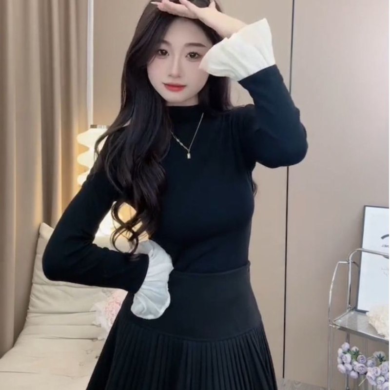 黑色半高领打底衫女秋冬款紧身内搭喇叭袖上衣中领德绒长袖T恤潮