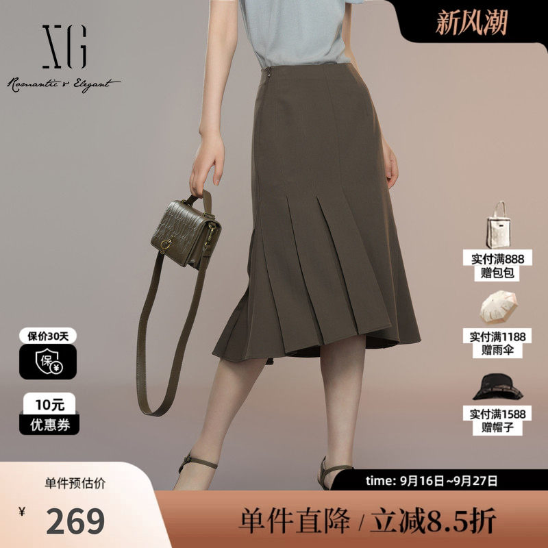 XG/雪歌XK303018A172通勤高腰半身裙2025秋季新款不规则中裙女装