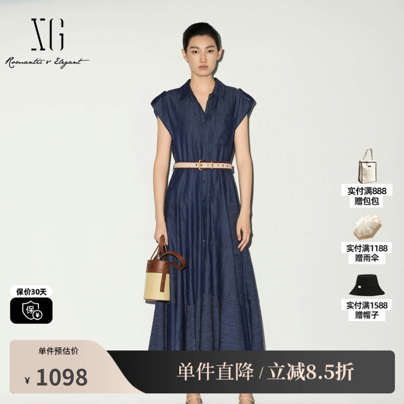 XG/雪歌XL204039A219牛仔蓝色无袖连衣裙配腰带棉感中长A字伞裙女