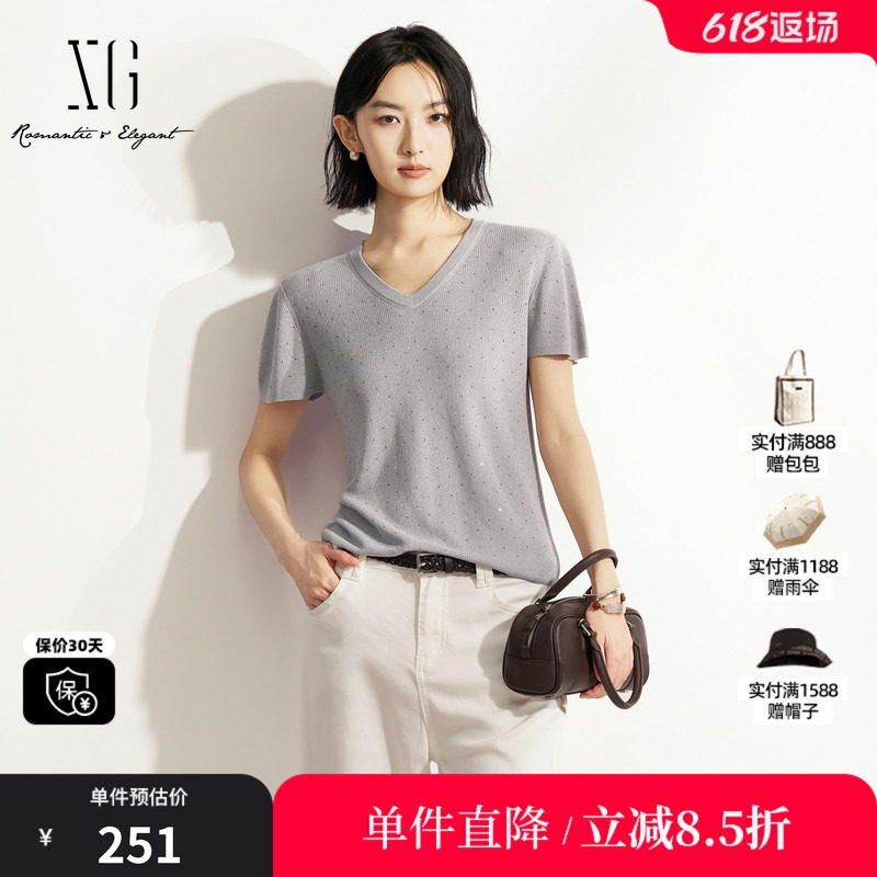 XG/雪歌XM211516A884灰色V领短袖针织衫薄款修身烫钻套头毛衫女装