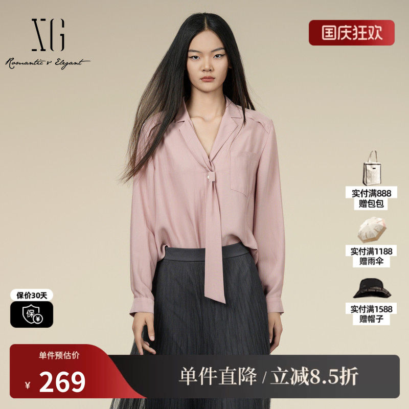 XG/雪歌XK321010A318粉色醋纤长袖衬衫2025秋季新款系带领上衣女