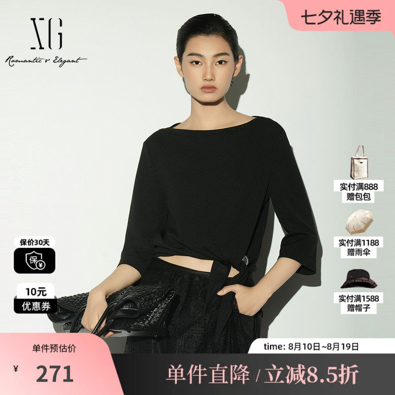 XG/雪歌XL121006A590 黑色圆领中袖衬衫直筒绑带配胸针短款上衣女