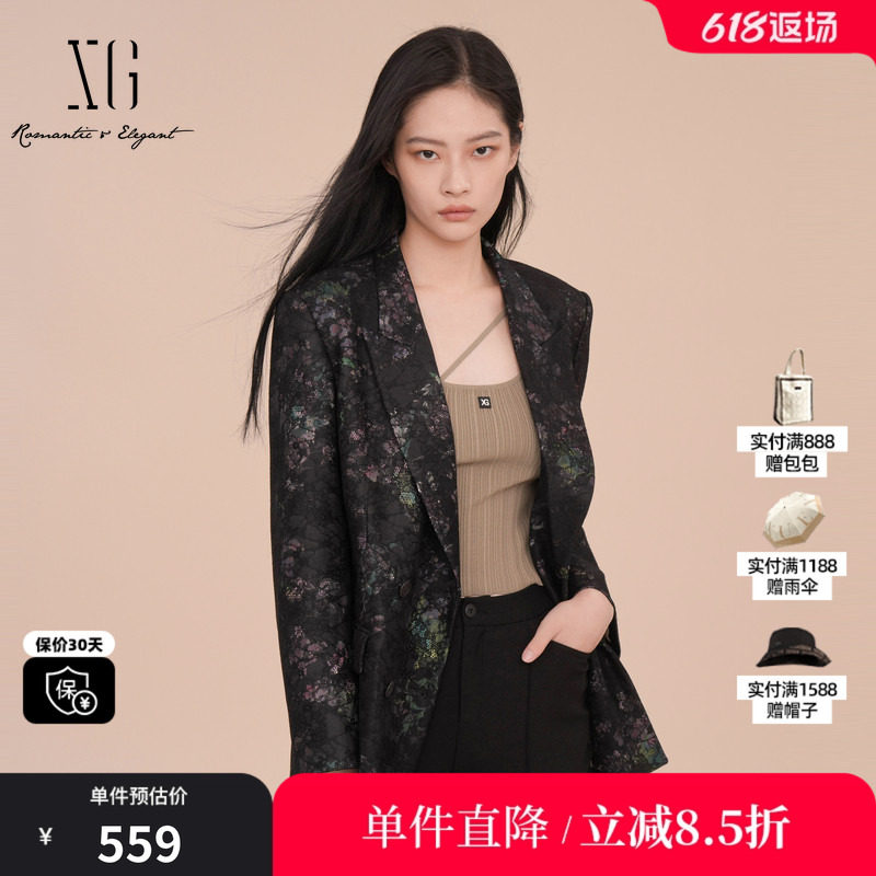 XG雪歌XK107002B193碎花休闲西装2025春季新款蕾丝拼接长袖外套女
