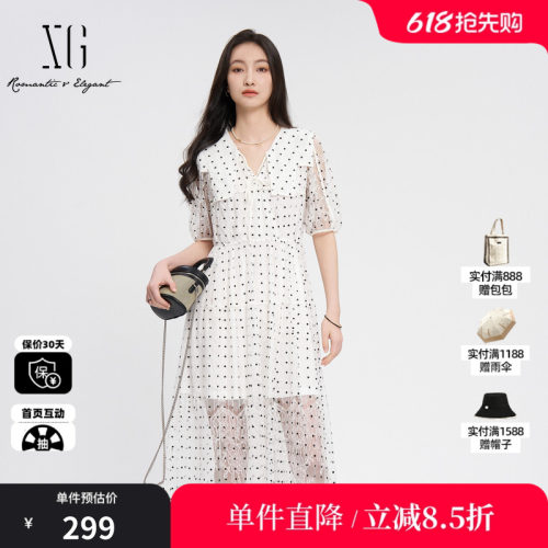 XG雪歌XK204642B892蕾丝拼接连衣裙时尚夏季新款波点短袖中长裙女