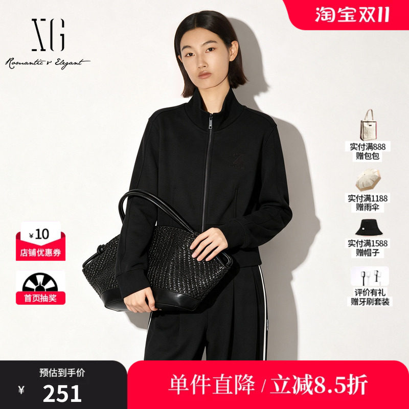 XG/雪歌 XK407763A883深灰色棉感立领拉链短款直筒外套休闲夹克女