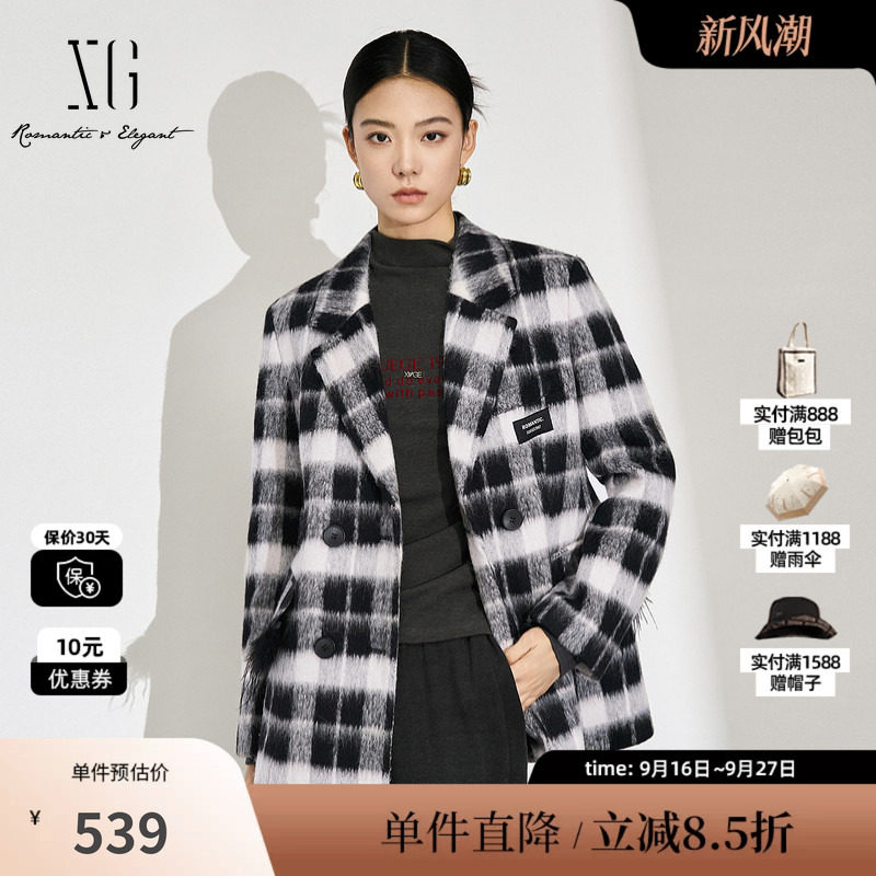 XG/雪歌XJ410054B495 复古黑白色格纹毛呢外套中长羊毛混纺大衣女