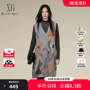 XG/雪歌XK411041B393 厚款无领无袖毛织连衣裙通勤直筒背心中裙女