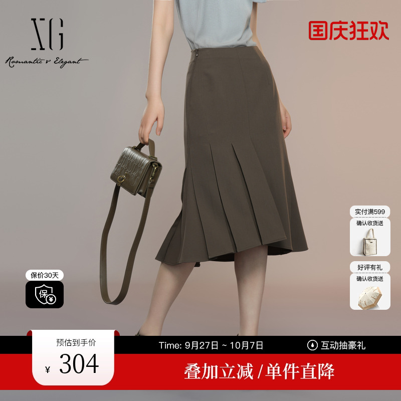 XG/雪歌XK303018A172通勤高腰半身裙2025秋季新款不规则中裙女装