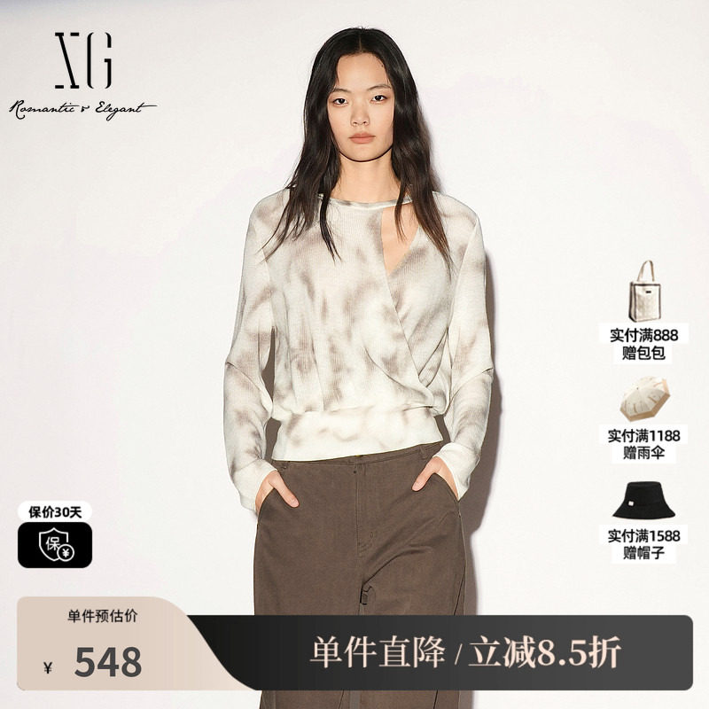 XG/雪歌 XL311030B491米白色晕染纯羊毛镂空收腰长袖针织衫毛衣女
