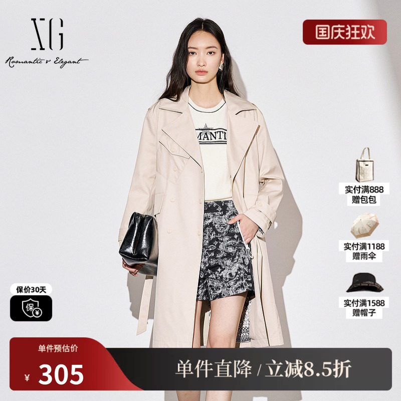 XG/雪歌XJ308009A560浅米色长袖风衣棉感秋季新款翻驳领外套女装
