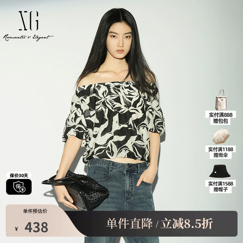 XG/雪歌 XL221041B293黑白花版棉感一字领短袖衬衫松紧度假上衣女